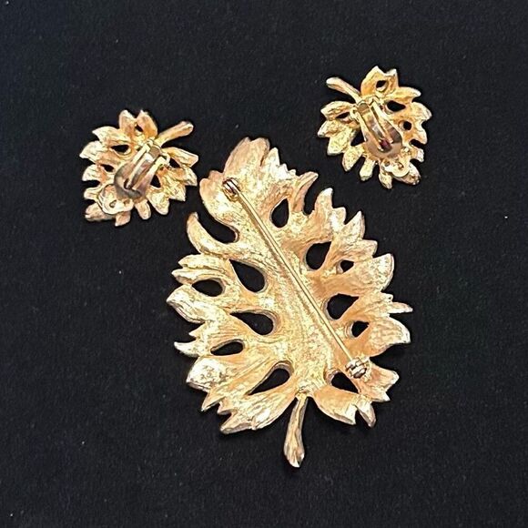 Vtg Signed Pat Pend Leaf Brooch & Clip-on Earrings Set Gold-tone Green Enamel - Picture 4 of 6